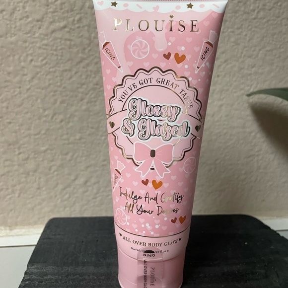 Plouise Makeup Plouise Advent Calendar Exclusive Glossy And Glazed 